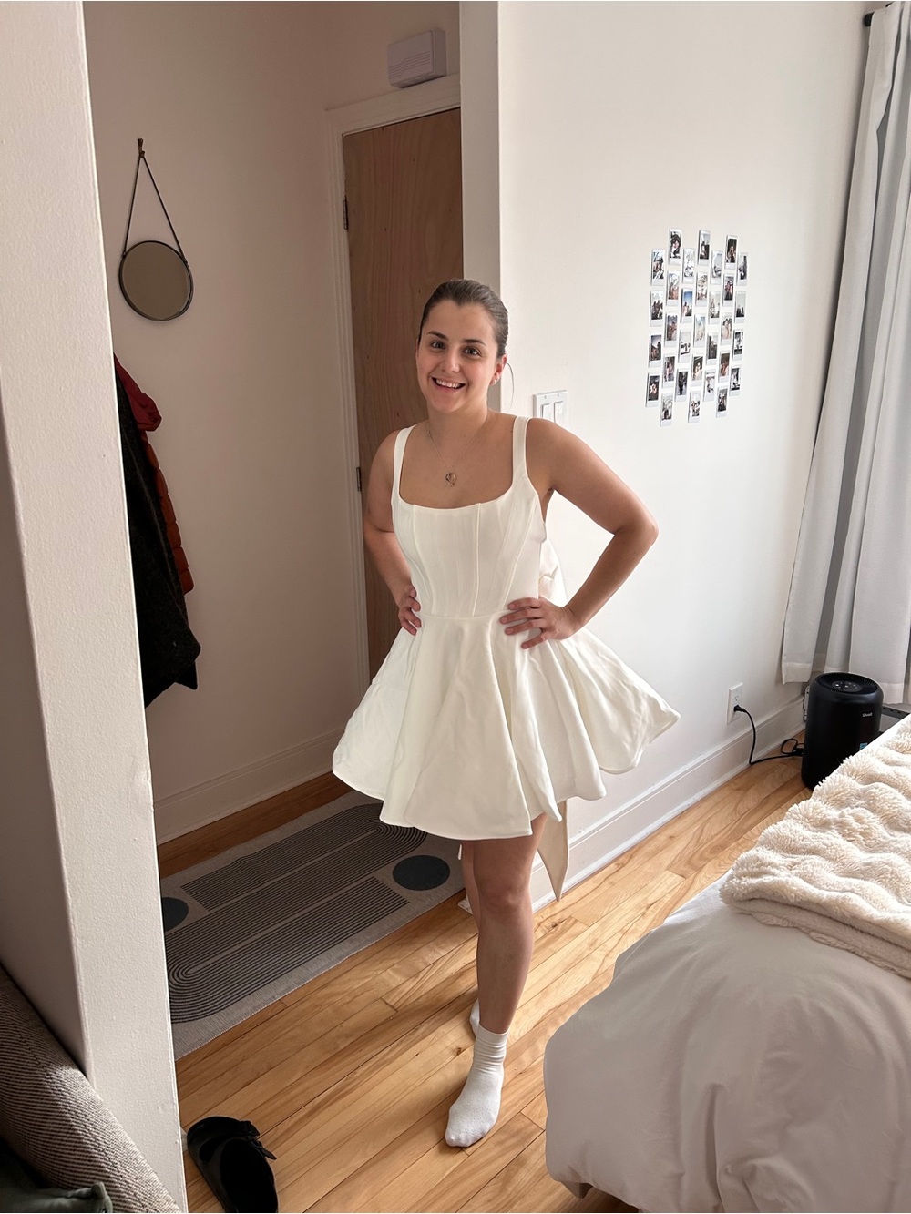 Elegant White Fit-and-Flare Mini Dress with Square Neckline